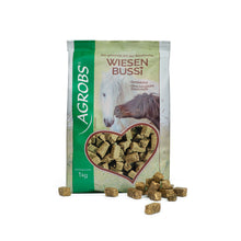 Laden Sie das Bild in den Galerie-Viewer, WiesenBussi 1 kg - FutterFEE