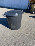 Futtertonne schwarz 80L zum Verschließen